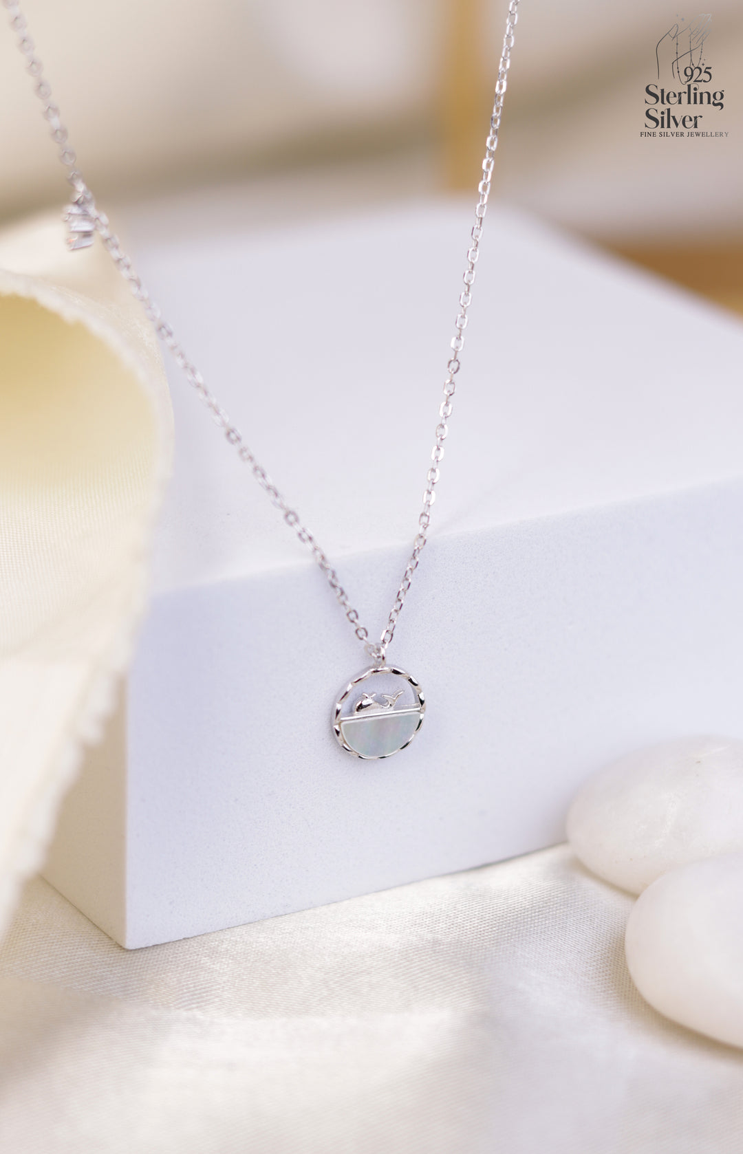 Fish Diving 925 Sterling Silver Chain Pendant