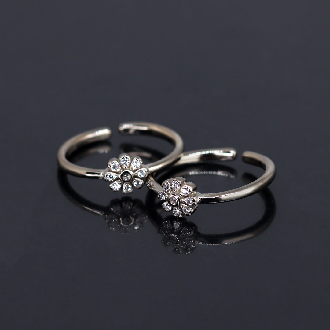 Cute 925 Sterling Silver Flower Women Toe Ring