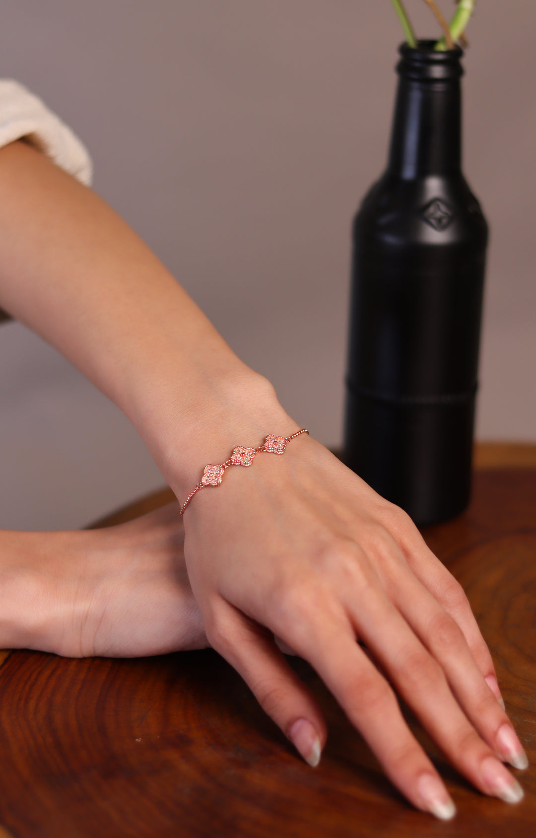 Classy 925 Sterling Silver Adjustable Bracelet