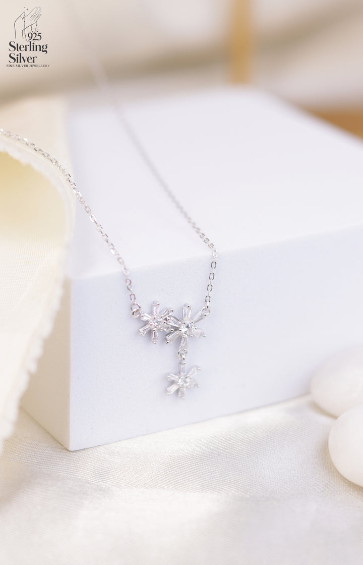 Flowers 925 Sterling Silver Chain Pendant
