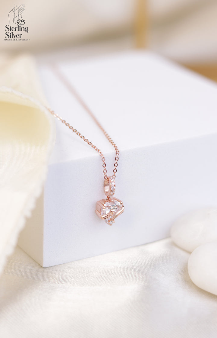 Solitaire Heart 925 Sterling Silver Chain Pendant