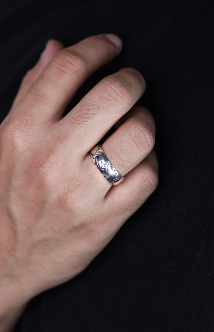 Louis Vuitton 925 Sterling Silver Band Ring