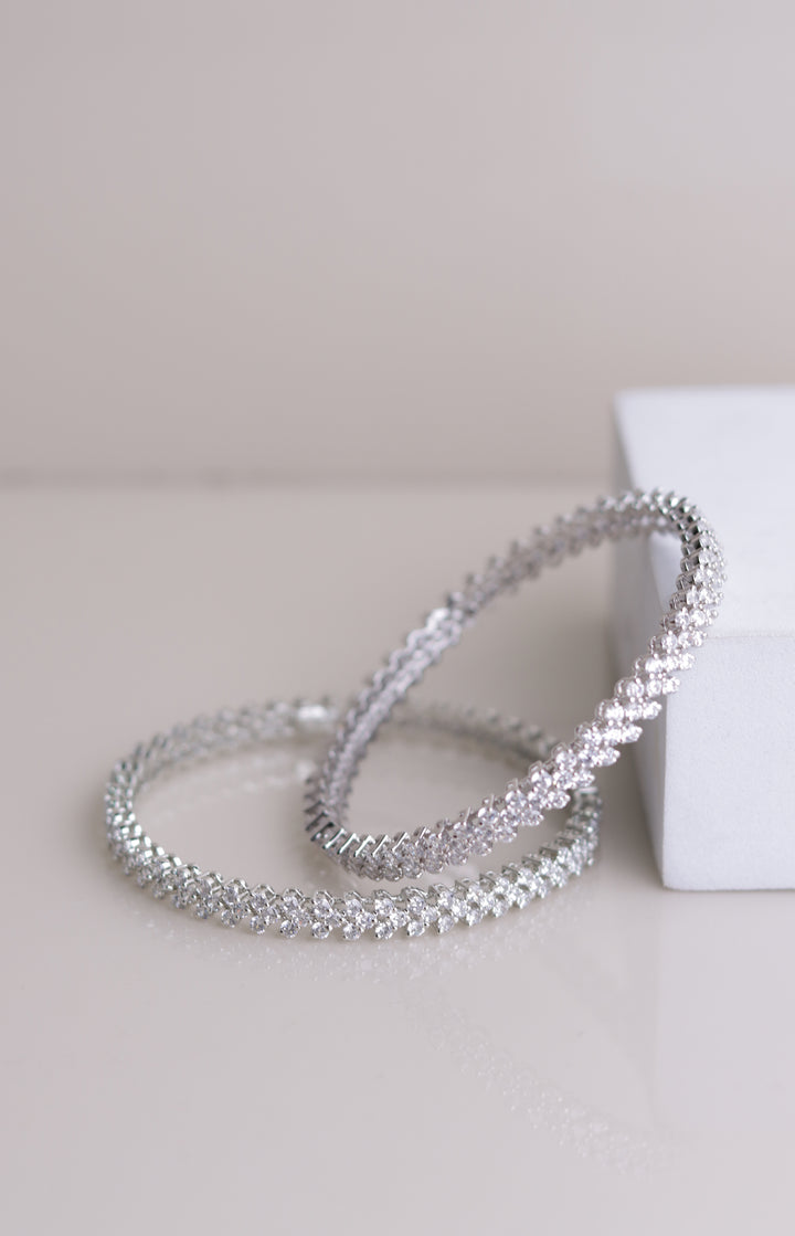 Intrusive 925 Sterling Silver Women's Bangles.