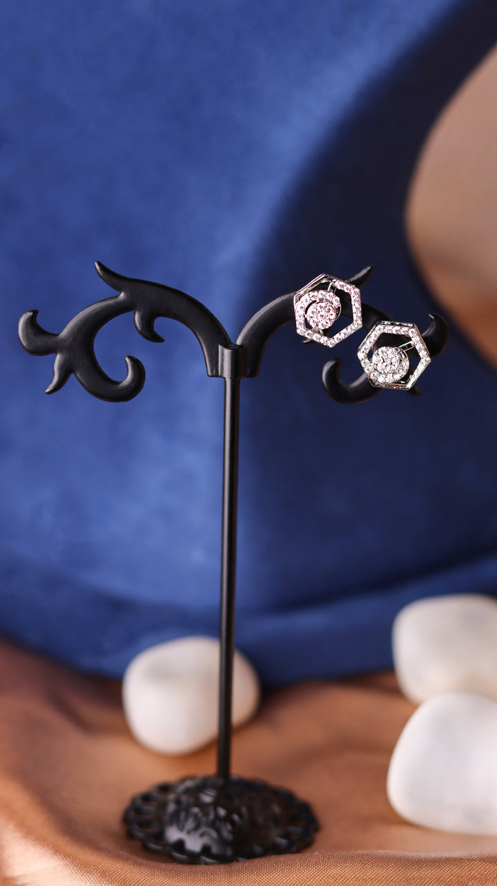 Ravishing 925 Sterling Silver Necklace with Earrings