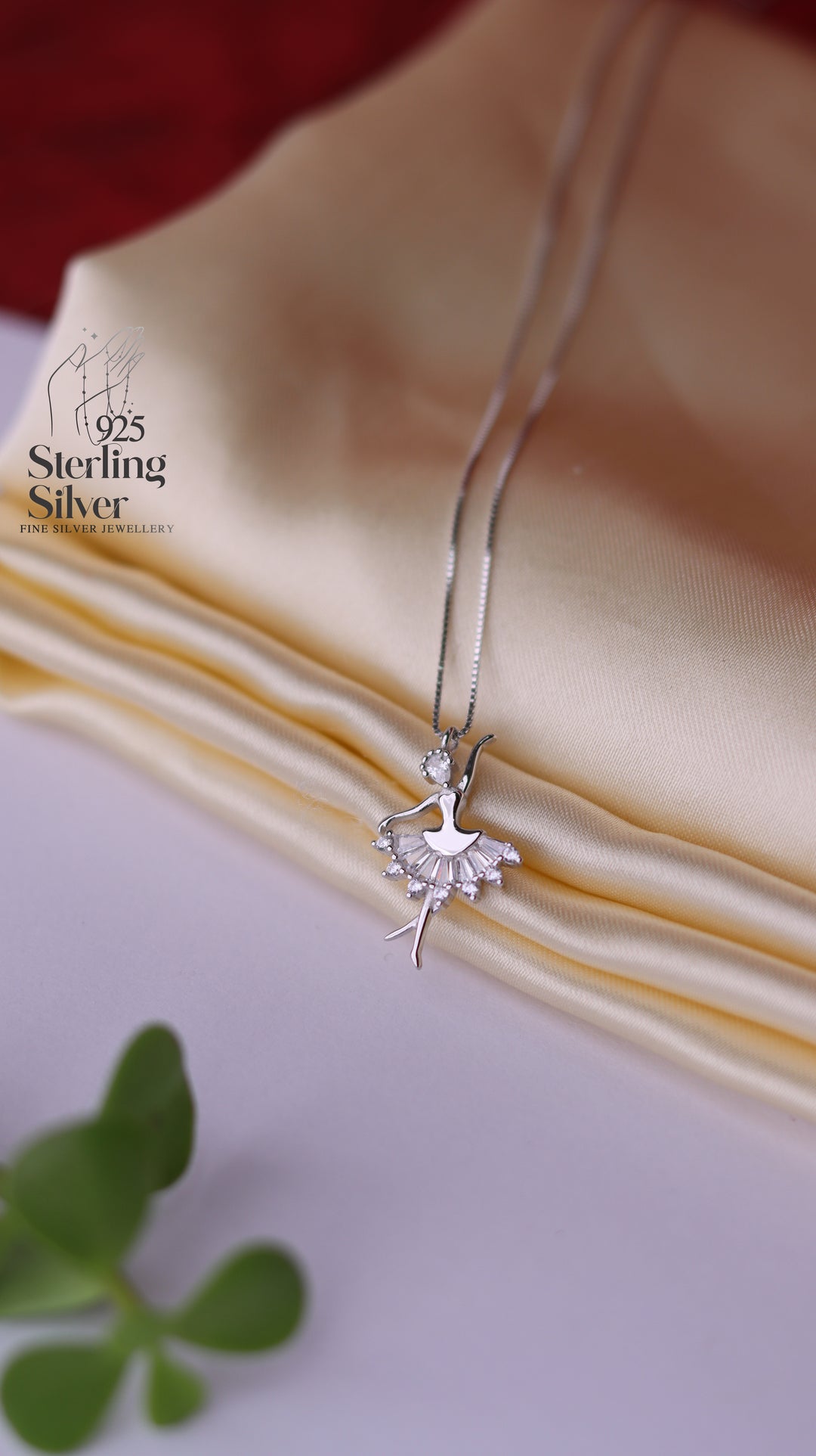 Dancing Girlie 925 Sterling Silver Chain Pendant
