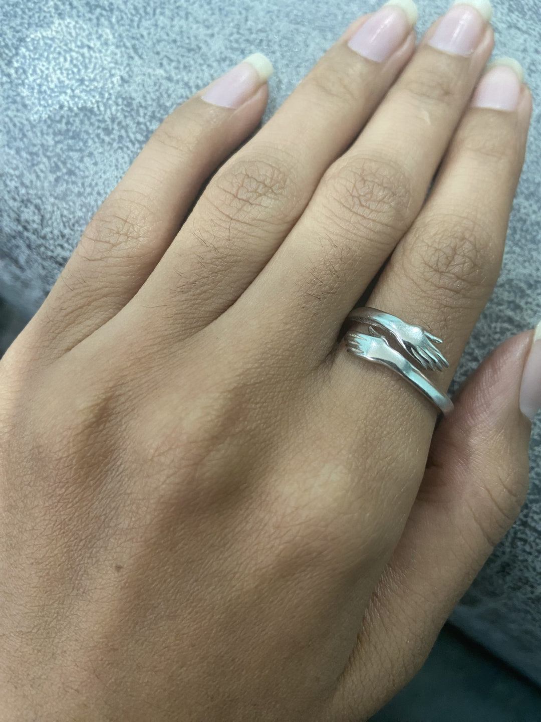 Hug 925 Sterling Silver Ring